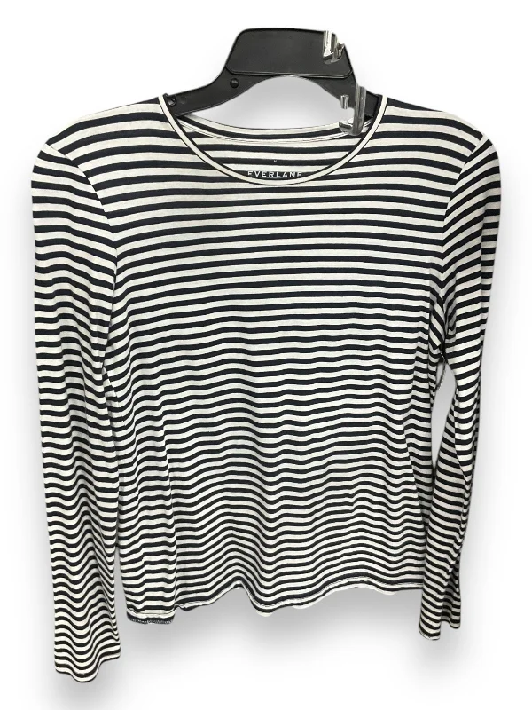 Top Long Sleeve By Everlane In Striped, Size: M