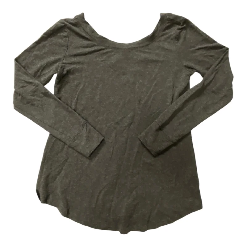 Top Long Sleeve By Cabi In Grey, Size: Xs