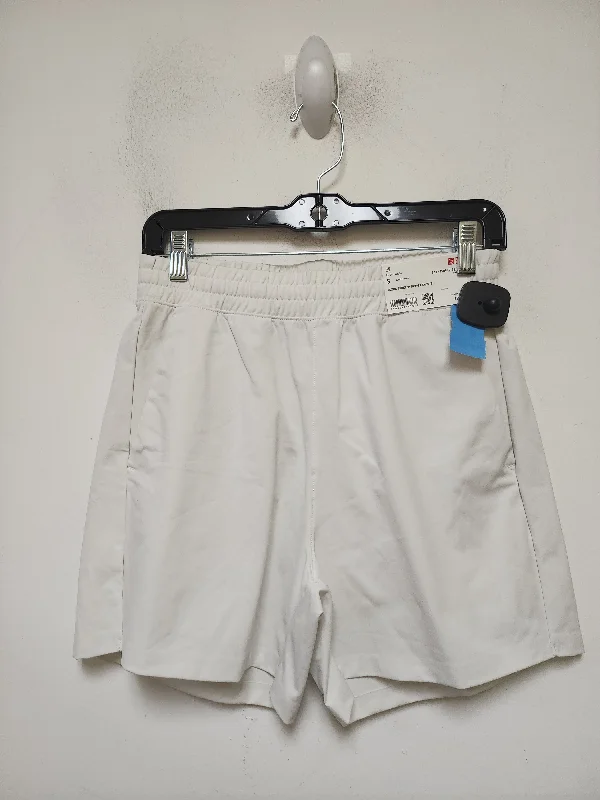 Shorts By Uniqlo In Cream, Size: 4