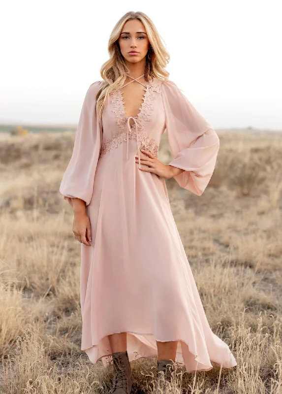 Niobe Dress in Blush