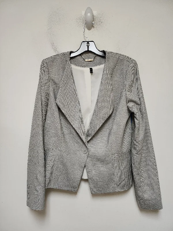 Blazer By White House Black Market In Grey & White, Size: L