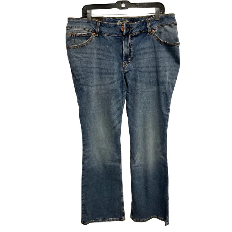 Jeans Boot Cut By Wrangler In Blue Denim, Size: 18