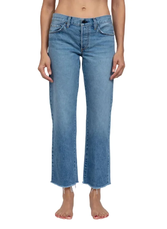 Low Rise Straight Jeans In Clean Berkeley